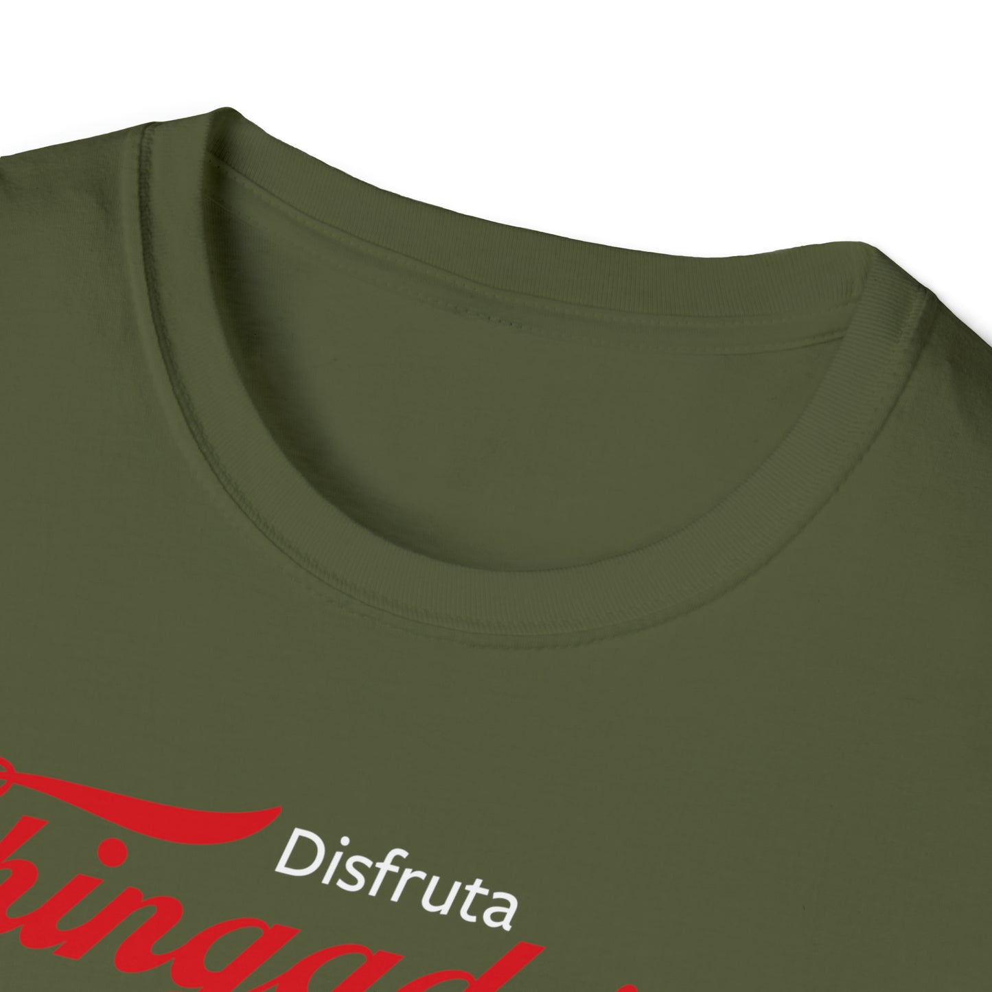 Disfruta Chingaderas Unisex Softstyle T-Shirt