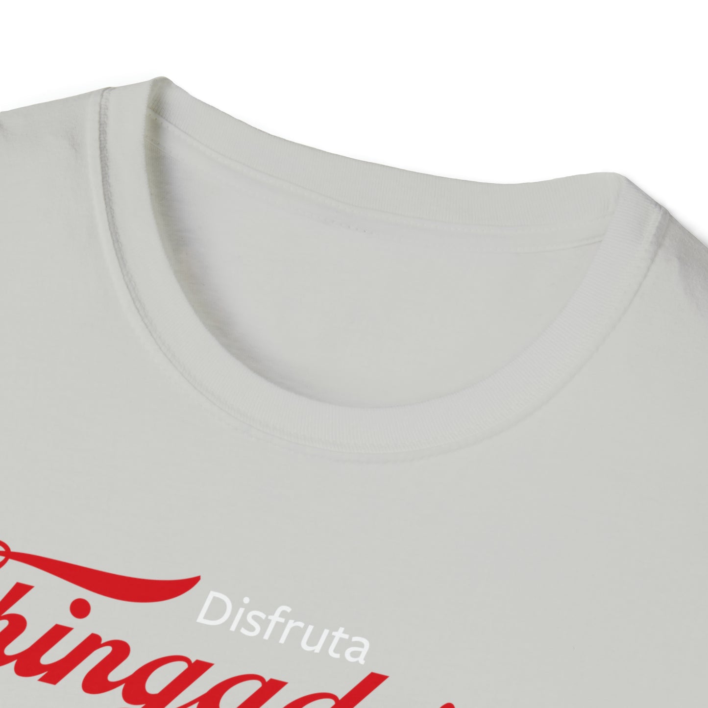 Disfruta Chingaderas Unisex Softstyle T-Shirt